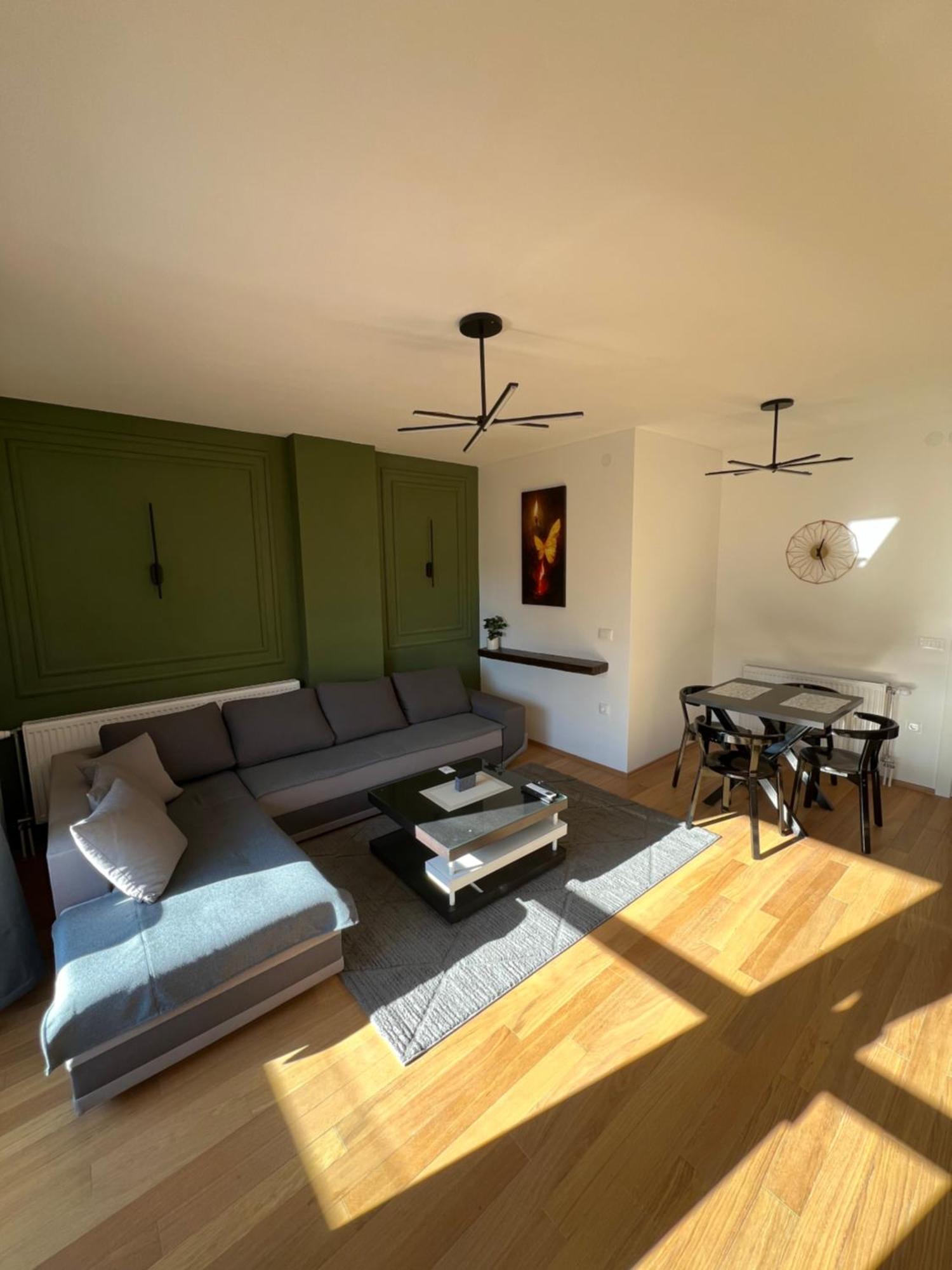 Liboroapartments Nis Bagian luar foto