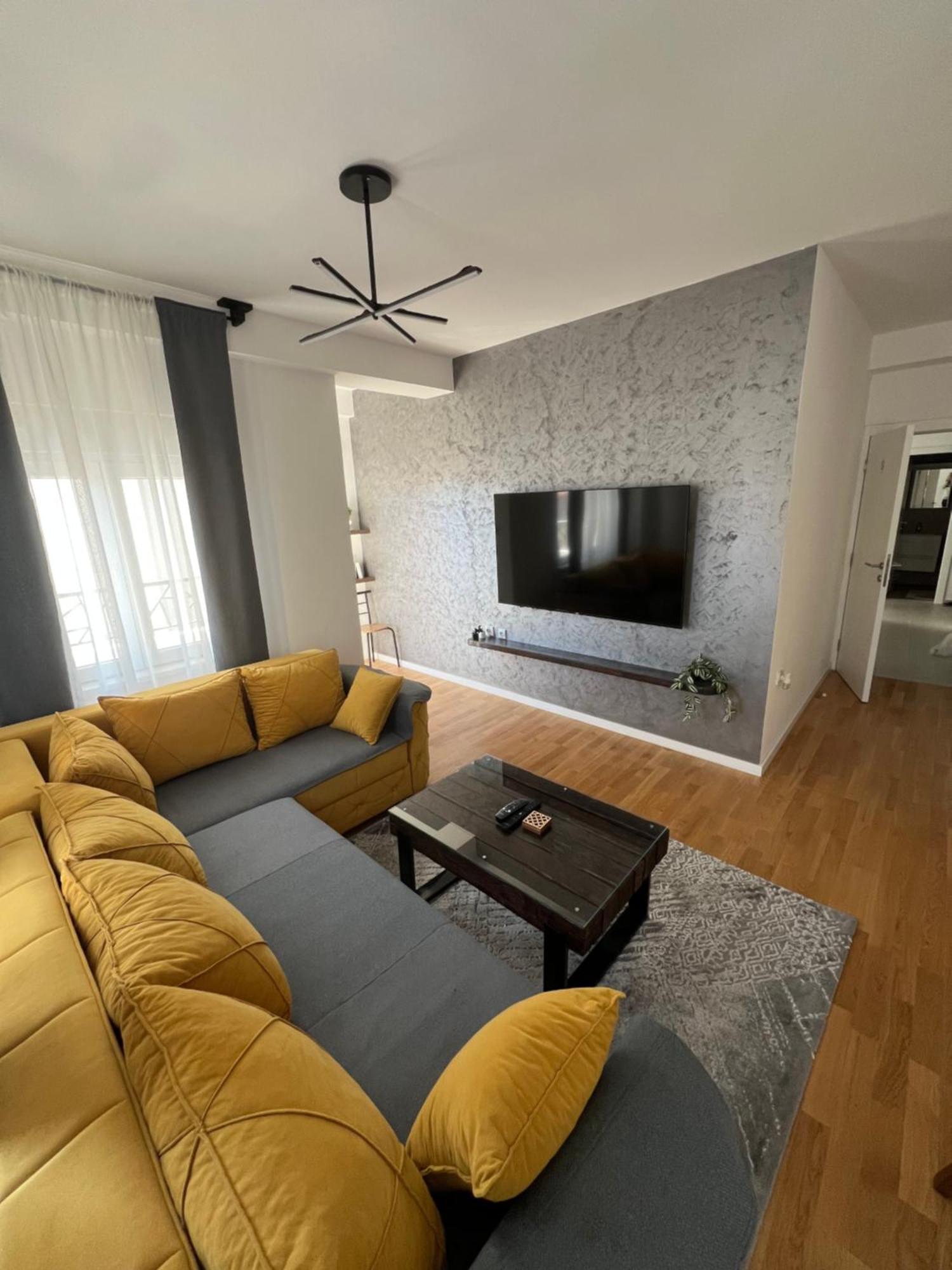 Liboroapartments Nis Bagian luar foto